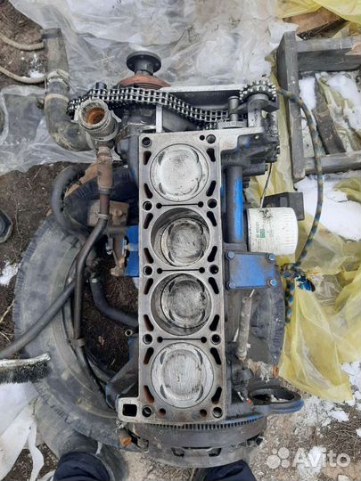 Двигатель 409- 405 - 406 в разборе