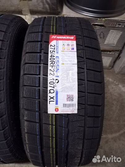 Nankang ESSN-1 Corsafa 275/40 R22 и 315/35 R22 107Q