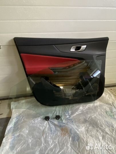 Дверь в разборе