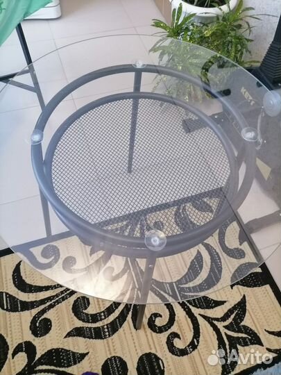 Стол стеклянный