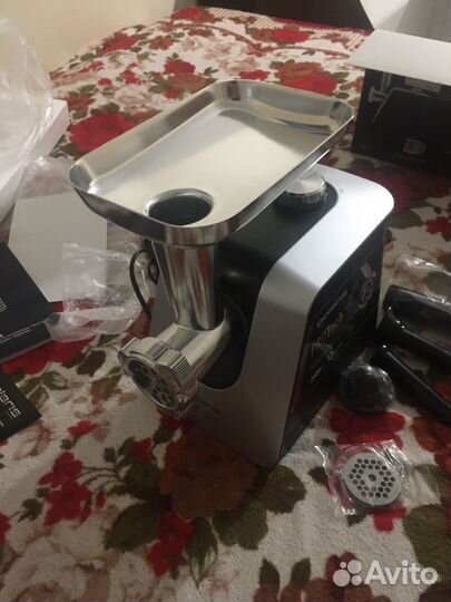 Продается мясорубка в отличном состоянии