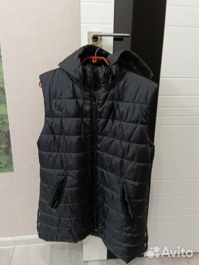 Жилетка безрукавка женская 46 48