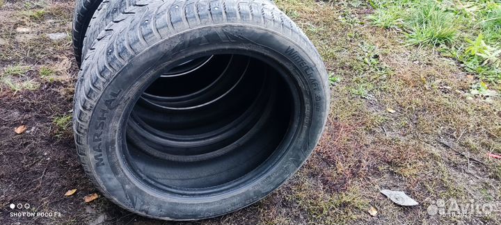 Marshal WinterCraft Ice WI31 215/55 R17 98T
