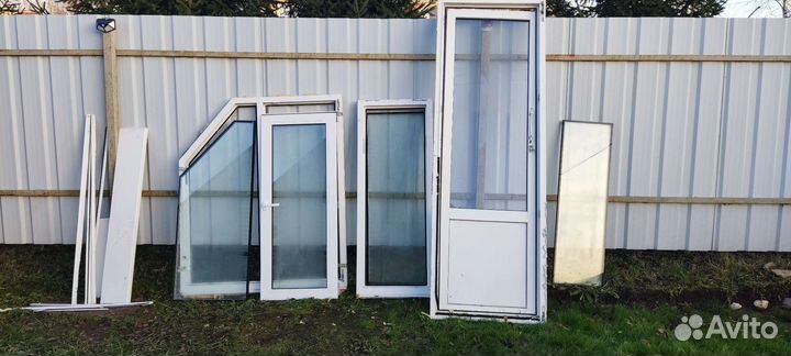 Пластиковые окна и балконная дверь