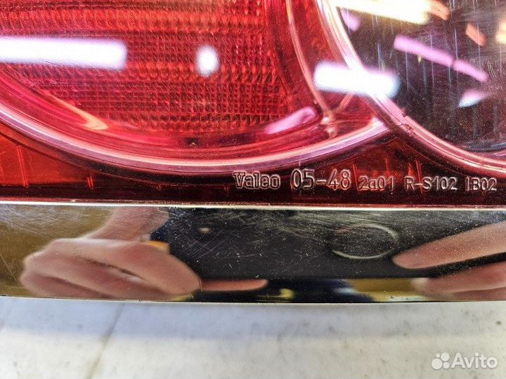 Фонарь левый Toyota Avensis T250 2002-2006