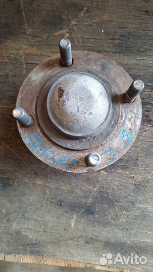 Митцубиси ланцер ступица задняя