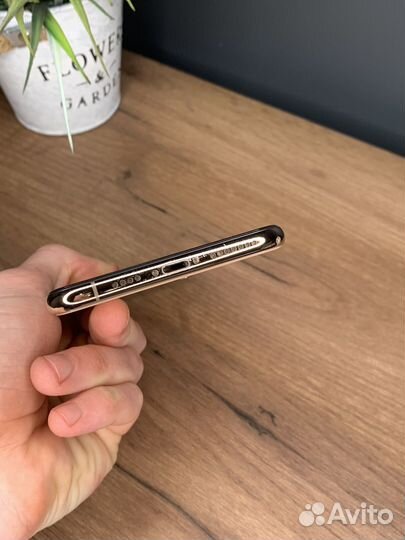 iPhone Xs Max, 64 ГБ