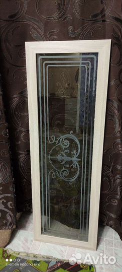 Дверца со стеклом