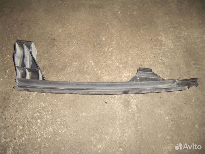 Направляющая стекла двери KIA RIO 2011-2017