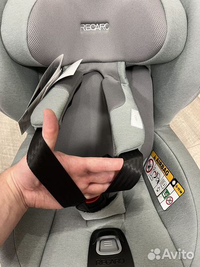 Автокресло recaro kio новое
