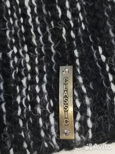 Новый комплект шапка и снуд