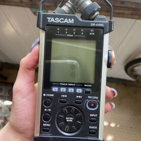 Диктофон Tascam