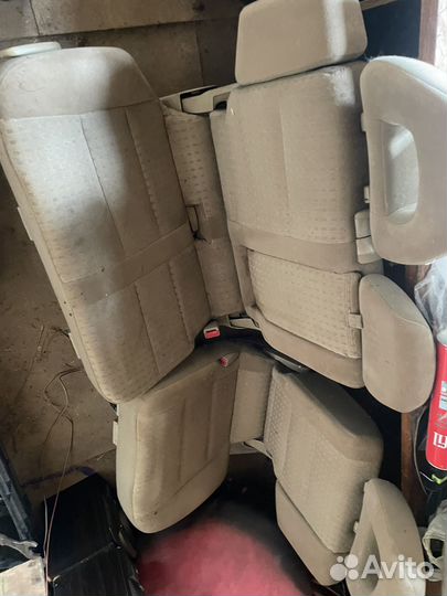 Сиденья toyota land cruiser 100
