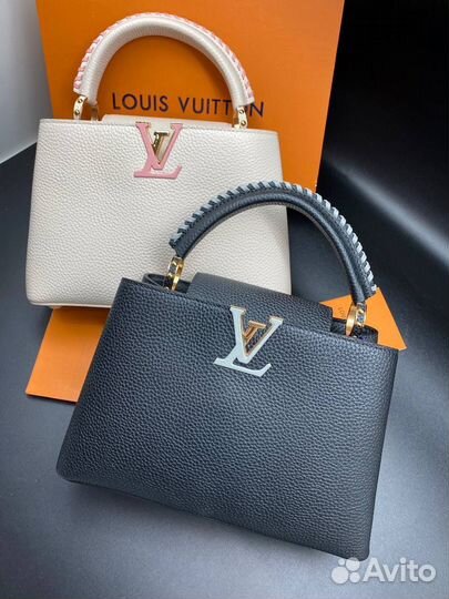 Сумка Louis Vuitton Capucines