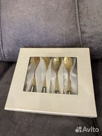 Набор десертных ложек