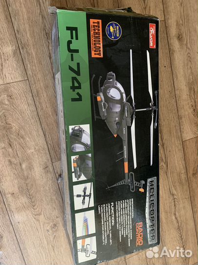 Радиоуправляемая модель вертолета