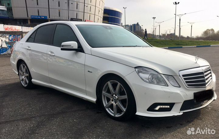 Дверь кузовщина мерседес Mercedes w212