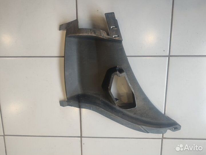 Накладка воздуховода передняя правая Bmw X5 F15