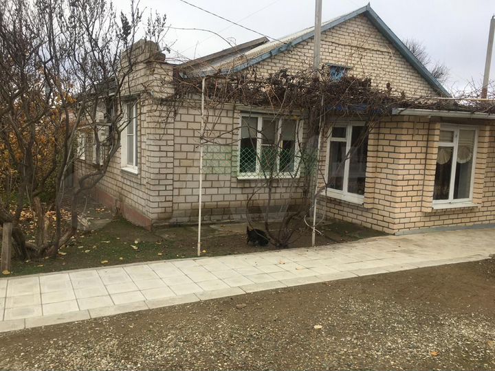 Дом 97,6 м² на участке 6 сот.