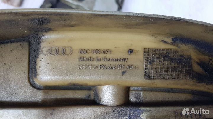 Крышка клапанная Audi A6 C6 BBJ