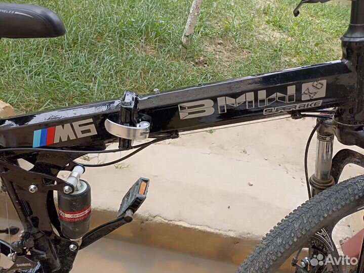 Велосипед BMW