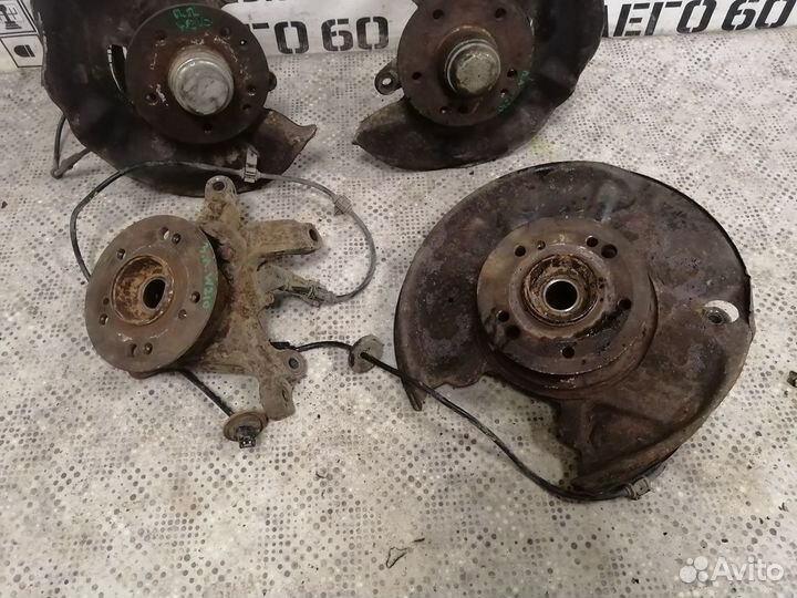 Кулак поворотный для Mercedes Benz W210