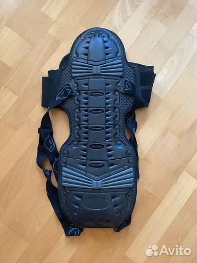 Защита спины UFO