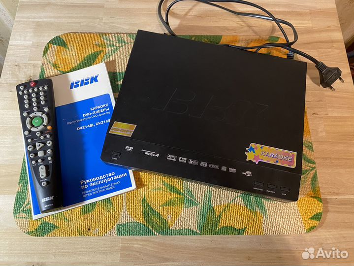 DVD-плеер BBK DV216SI