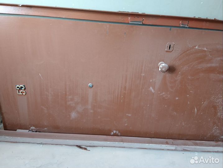 Дверь входная железная бу