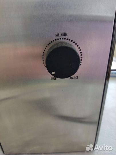 Кофемолка delonghi kg 89