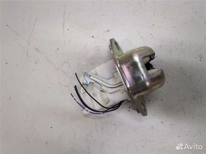 Замок багажника Subaru Forester 2013, 2018