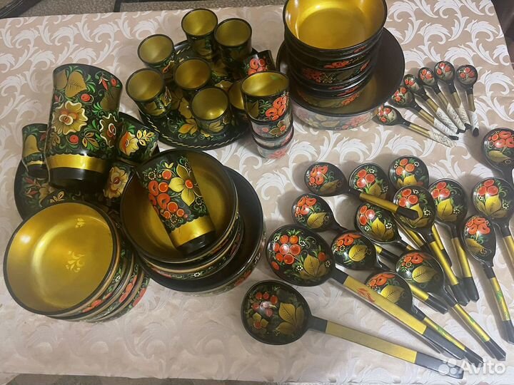 Набор столовой посуды новый