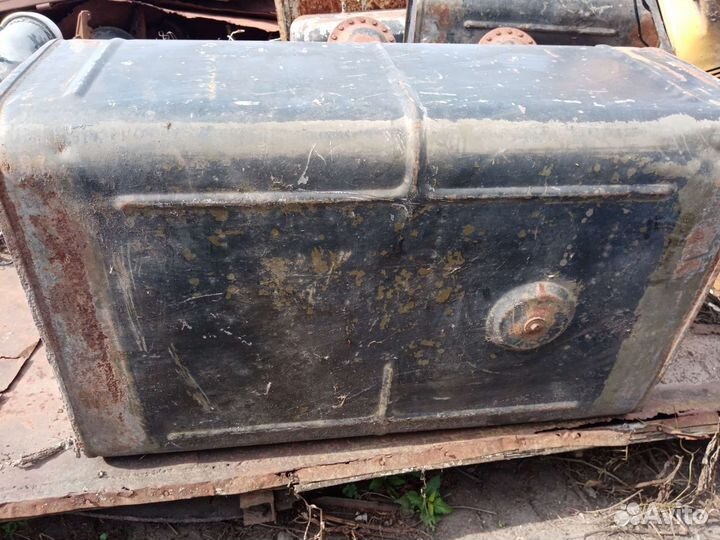 Бак топливный урал