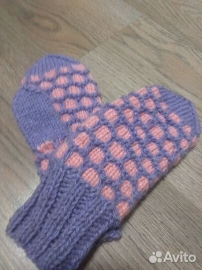 Варежки женские ручная работа