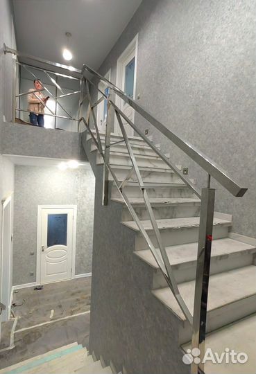 Перила, поручни, ограждения из нержавеющей стали