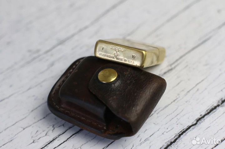 Зажигалка бензиновая zippo