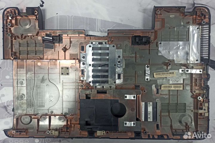Поддон toshiba C850-C2W