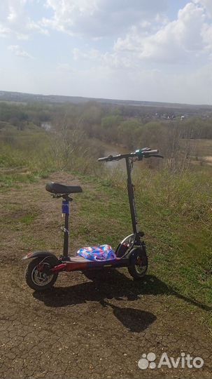 Электросамокат куго м 4