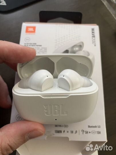 Беспроводные наушники jbl wave 200 tws