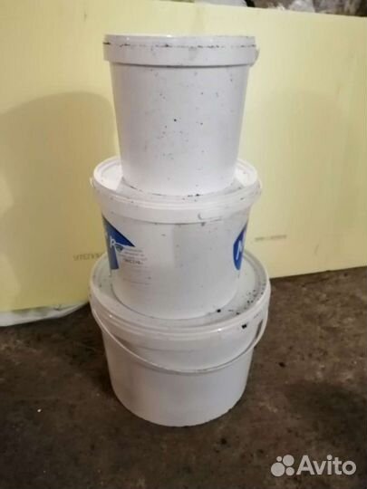 Дендробена в ведре