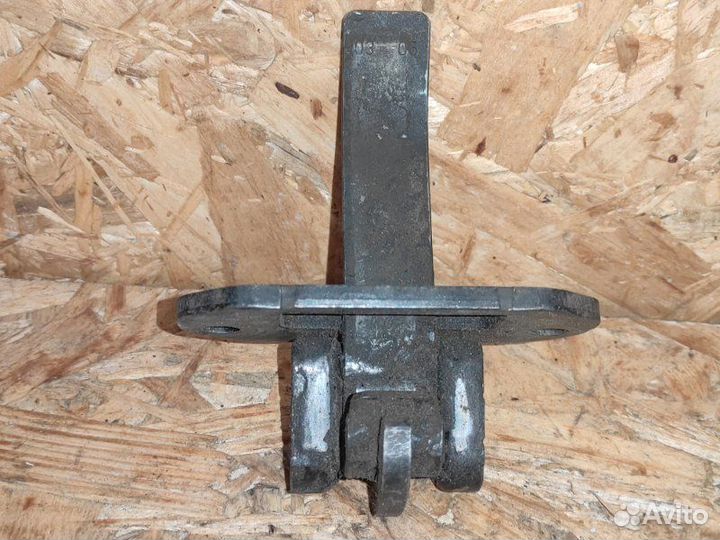 Ограничитель двери Volkswagen Caddy 2KA 1.9 BLS