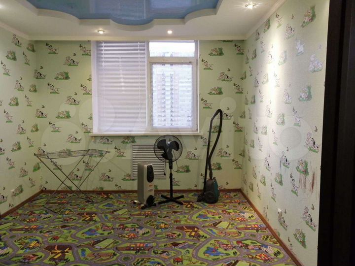 2-к. квартира, 56 м², 6/10 эт.