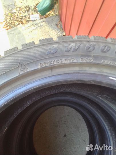 Westlake SW606 205/50 R17
