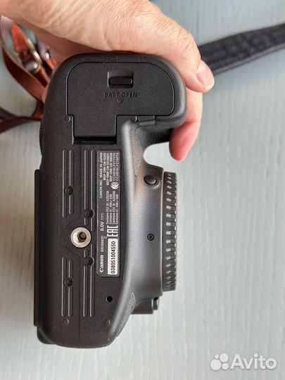 Canon EOS 6D Mark II Body идеал