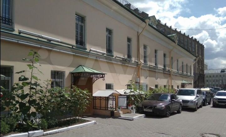 Продажа представительского особняка класс А 903 м²