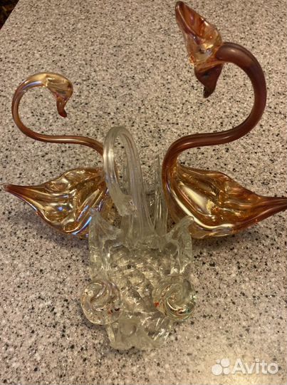 Статуэтка лебедь