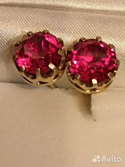 Серебряное кольцо и серьги с рубином СССР