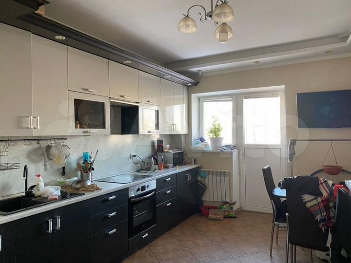 3-к. квартира, 103 м², 13/16 эт.