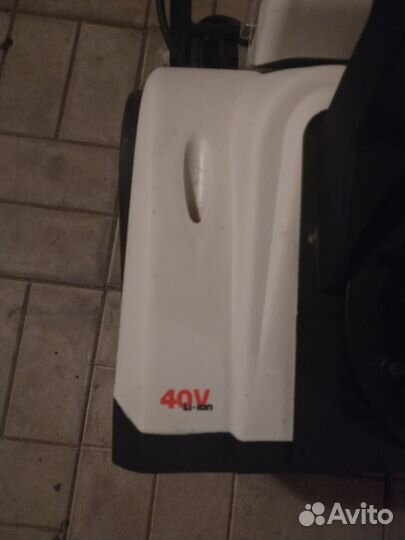 Снегоуборочная машина Daewy