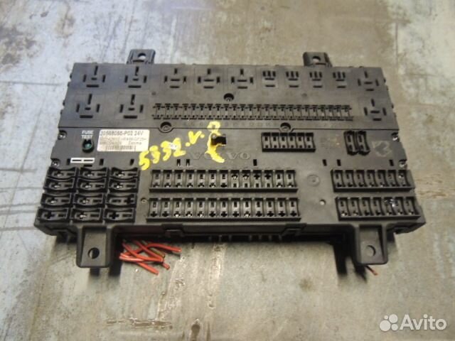 Блок предохранителей Volvo FH-series. 20568055P03